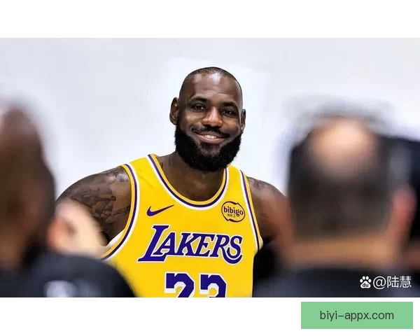 名记预测詹姆斯未来去向 勇士骑士尼克斯可能成新东家 名记预测詹姆斯未来去向 勇士骑士尼克斯可能成新东家